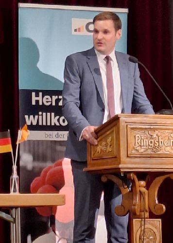 Yannick
                Bury, MdB, unser Abgeordneter und Kandidat