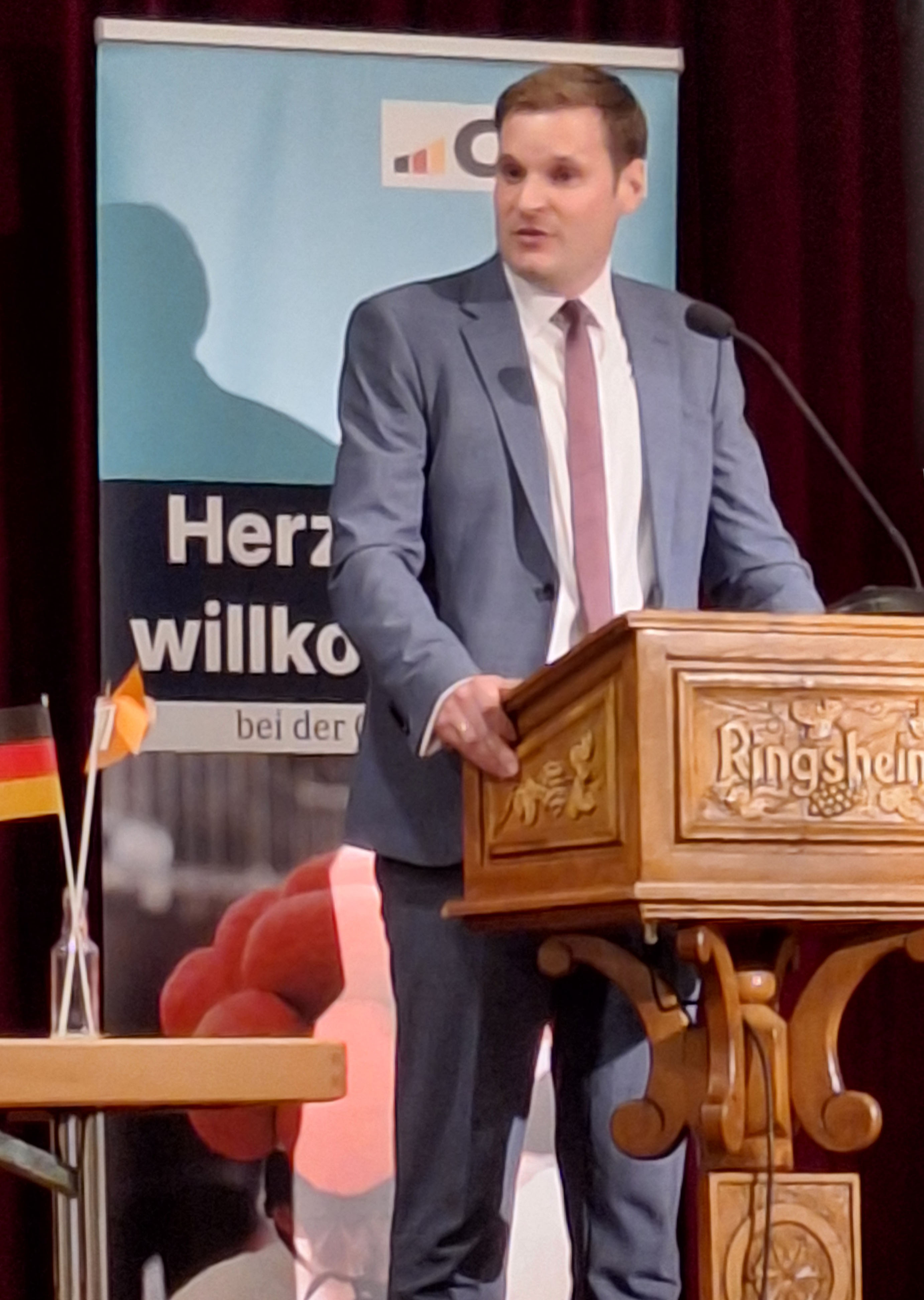 Yannick
                Bury, MdB, unser Abgeordneter und Kandidat